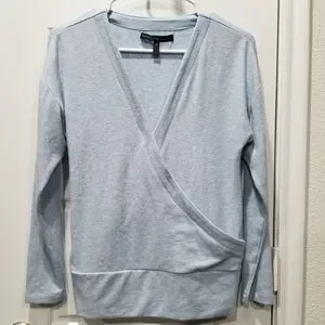 Haut Femme Gris Col Drapé Manches Longues White House Black Market - Taille XXS, Occasion Très Bon état